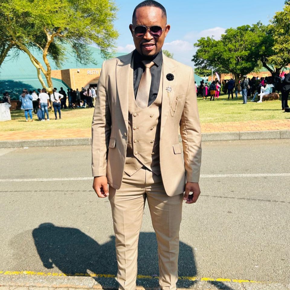 Dr. Tech Leader